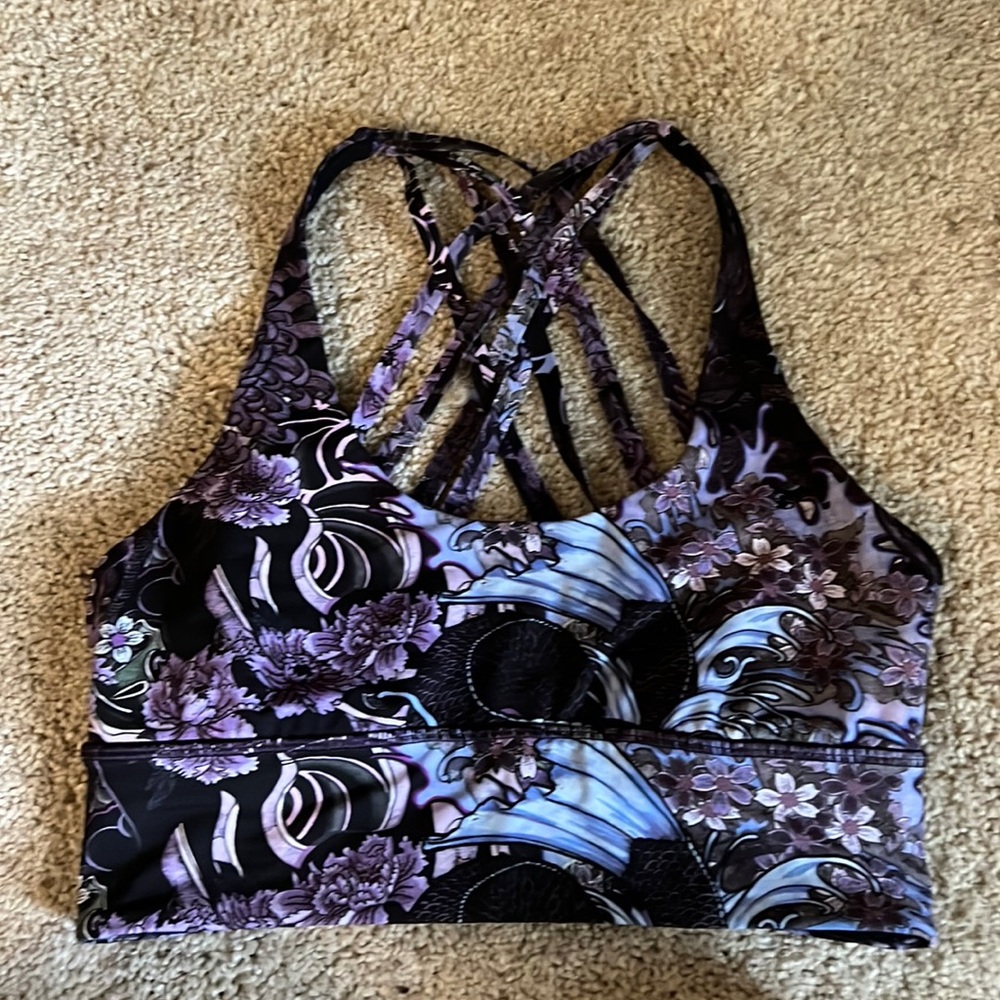 Lululemon Free To Be Moved Bra